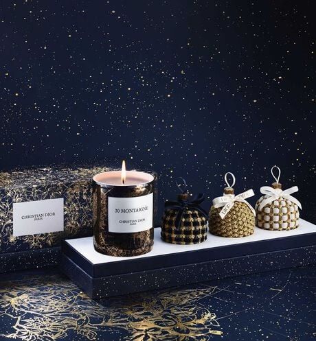 Discover great products at the best prices at Dealmoon. La Collection Privee Christian Dior x La Maison Franc - Limited Edition Scented art of living set - scented candle and collection of 3 ornaments. Dior Christmas, Scented Ornaments, Christmas Sketch, Dior Fragrance, Christmas Campaign, Holiday Fragrance, Holiday Campaign, Christmas Shoot, Live Set