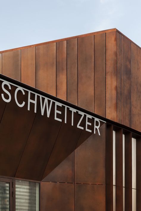 Metal Signage Design, Building Signage Design, Signage Architecture, Corten Steel Facade, Facade Signage, Architecture Signage, Hospital Signage, Building Signage, Big Architects