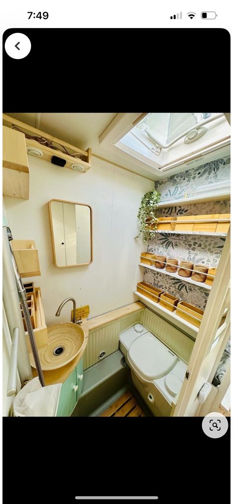 Caravan Bathroom, Diy Caravan, Caravan Living, Camper Bathroom, Caravan Decor, Caravan Makeover, Rv Renovation, Caravan Renovation, Sprinter Camper