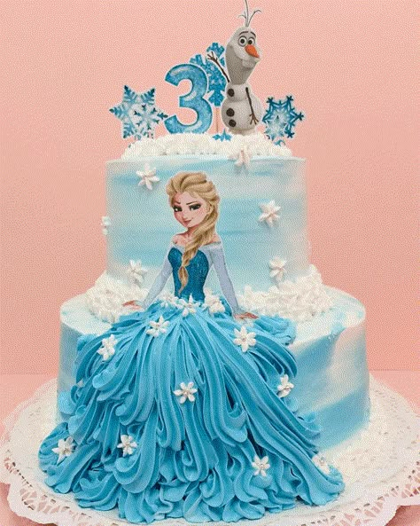 Elsa Birthday Cake Ideas, Elsa Cake Design, Frozen Cake Designs, Frozen Doll Cake, Doll Cake Designs, Elsa Birthday Cake, Pastel Frozen, Frozen Birthday Party Cake, Frozen Themed Birthday Cake