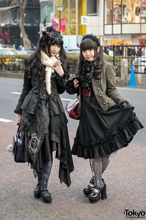 Japan Alternative Fashion, Pop Kei Fashion, Otome Kei Fashion, Elegant Gothic Aristocrat, H Naoto, Victorian Maiden, Gothic Harajuku, Ruffle Skirts, Fashion Creator