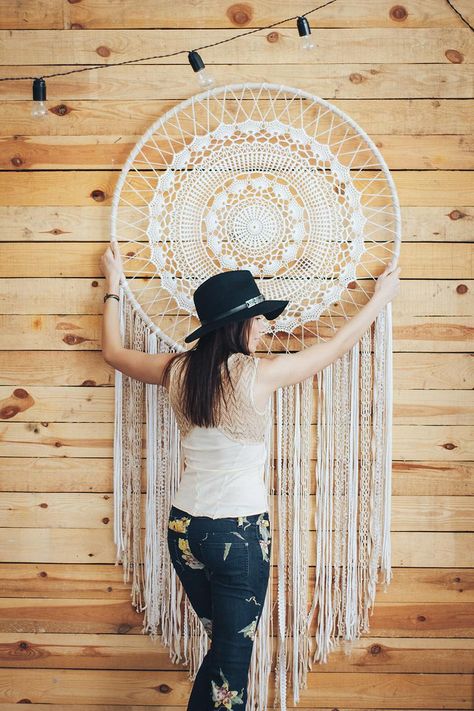 Bohemian Table Decor, Dreamcatcher Decor, Mandala Dream Catcher, Boho Dorm Decor, Giant Dream Catcher, Big Dream Catchers, Dream Catcher Gifts, Dreamcatcher Crochet, Lace Dream Catchers