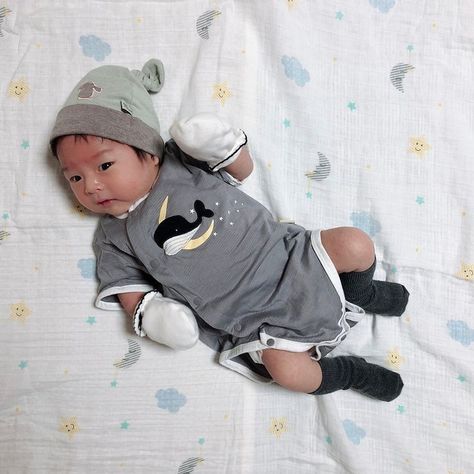 Twin Baby Clothes, Baby Tumblr, Ulzzang Kids, Boy Newborn, Cute Asian Babies, Korean Babies, Asian Kids, Baby Boy Photos, Asian Babies