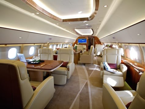 Jets Privés De Luxe, Gulfstream G650, Private Jet Interior, Jet Privé, Luxury Helicopter, Luxury Jets, Luxury Private Jets, Private Aircraft, Aircraft Interiors