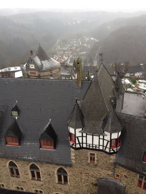 Burg Castle. Solingen. Germany. Solingen Germany, Places Ive Been, Paris Skyline, Places To Travel, Castle, Germany, House Styles, Travel