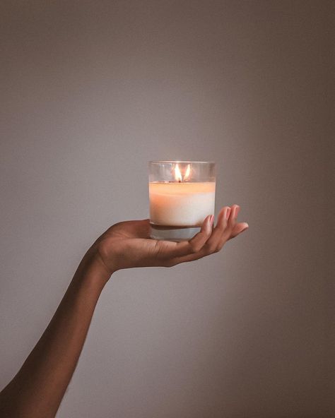 Candles Photography Ideas, Candles Aesthetic Photography, Candle Styling Photography, Product Photography Aesthetic, Candle Product Photography, Candle Photography Inspiration, Candle Photography Ideas, Candle Photoshoot, Candle Photography