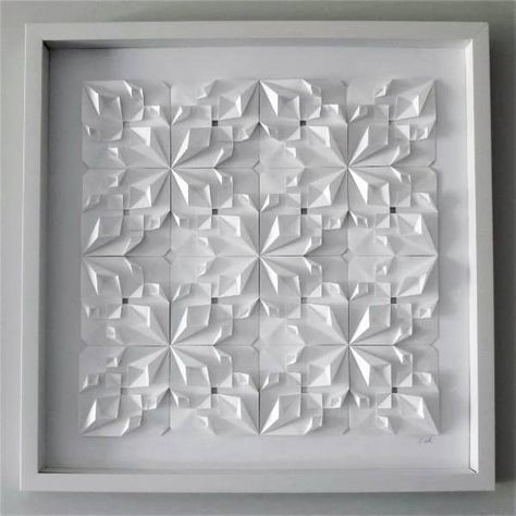 Geofacets is an example of origami wall art by Christine Kirk Origami Wreath, Origami Wall, 3d Canvas Art, Origami Quilt, Origami Wall Art, Origami Paper Folding, Patterns Printable, Foundation Paper Piecing Patterns, Origami Patterns