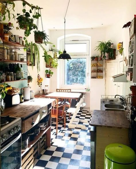 35+ Boho Kitchen Decor Ideas for House or Apartment | momooze Boho Kitchen Decor, Bohemian Kitchen, Design Blogs, Inside Design, Boho Kitchen, Household Decor, Household Furniture, Kitchen Area, Kitchen Decoration