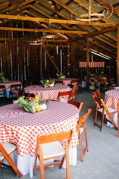 Farm To Table Dinner Party Decor, Produce Themed Party, Farmers Market Birthday Party Decorations, Farmers Market Table Decor, Farmers Market Smash Cake, Farmers Market Photo Backdrop, Farmer First Birthday Party, Farmers Market 2nd Birthday Party, Locally Grown Party