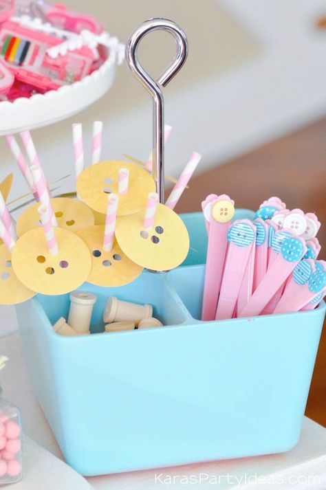 Button straw toppers and button spoons + utensils at a sewing themed birthday party via Kara's Party Ideas | Kara Allen | KarasPartyIdeas.com A lot of cute as a button elements, decor, cupcakes, food, games and more! Birthday Party Games For Adults, Sewing Birthday Party, Elements Decor, 1st Birthday Games, 1st Birthday Party Games, Party Games For Adults, 10th Birthday Party, Lalaloopsy Party, Food Games