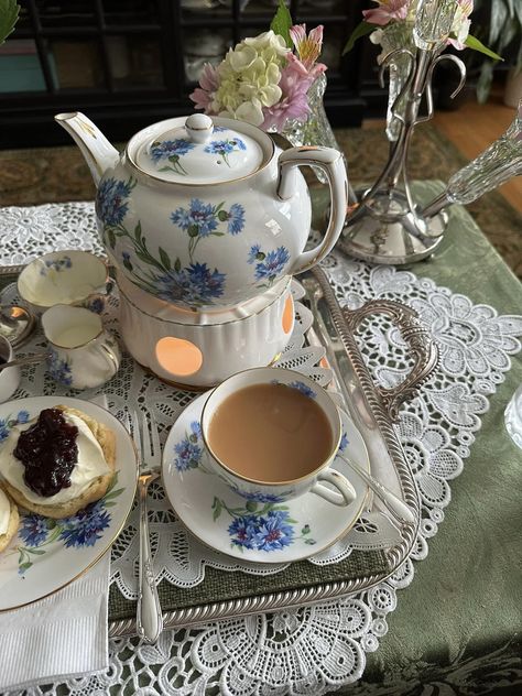 Vintage Tea Party Aesthetic, Tea House Aesthetic, Cup Of Tea Aesthetic, Tea Shop Aesthetic, Tea Time Aesthetic, Tea Party Aesthetic, Tea Pot And Cup, Tea Aesthetic, Pretty Tea