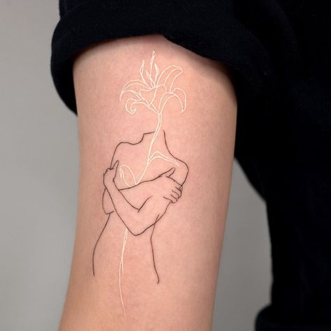 4 Tattoo, Inspiration Tattoos, Tiny Tattoo, Dainty Tattoos, Baby Tattoos, White Tattoo, Little Tattoos, Simplistic Tattoos, Minimal Tattoo