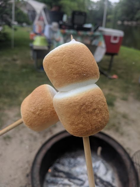 Perfectly roasted marshmallows Roasting Marshmallows Aesthetic, Photography Ideas Aesthetic, Big Marshmallows, Roasted Marshmallow, Rube Goldberg Machine, Kitty Art, Roasting Marshmallows, Oddly Satisfying, Ideas Aesthetic