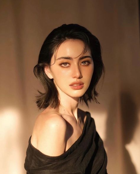 Davikah Hoorne, Fenugreek For Hair, Mai Davika, Davika Hoorne, Korean Short Hair, Self Portrait Poses, Model Face, Beauty Shots, No Eyeliner Makeup