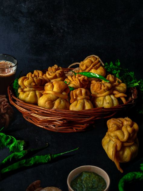 Potli Samosa Potli Samosa, Samosa, Food Photography, Stuffed Mushrooms, Photography