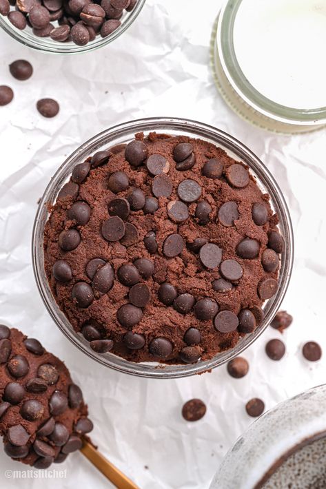 Black Bean Brownie Batter, Low Calorie Banana Bread, Greek Yogurt Cookie Dough, Greek Yogurt Cookies, Edible Brownie Batter, Simple Cookie Dough Recipe, Cookie Dough Yogurt, Chocolate Protein Pancakes, Greek Yogurt And Peanut Butter