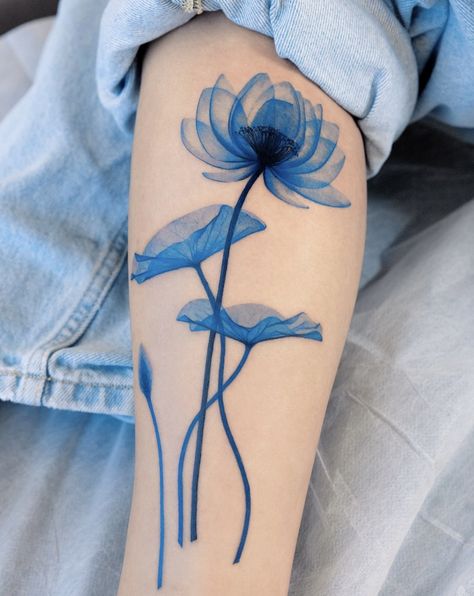 Blue Ink Tattoo, Black And Blue Tattoo, Blue Flower Tattoos, Blue Ink Tattoos, Ink Tattoo Design, Spiral Tattoos, French Tattoo, Blue Tattoo, Ring Tattoos