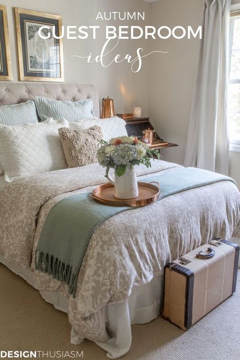 Fall Guest Room Decor | If you have guests visiting this autumn, here are 5 fall guest bedroom ideas to help your visitors feel welcome in your home. -----> #bedroomdecorideas #bedroomideas #bedroomdecor #guestbedroom #guestbedroomideas #guestbedroomdecor #bluebedroom #falldecorideas #fallbedroomdecor #guestroomideas Antique Nightstand, Guest Bedroom Ideas, Small Guest Bedroom, Bedroom Rustic, Guest Bedroom Design, Fall Bedroom Decor, Cosy Cottage, Welcome Autumn, Guest Bedroom Decor