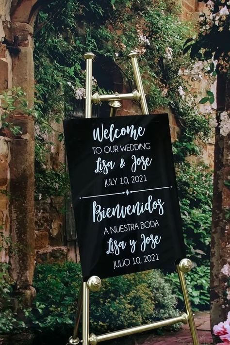 Mexican Inspired Wedding, Bilingual Wedding, Acrylic Signs, Pearls Wedding, Spanish Wedding, Boda Mexicana, Themed Weddings, Multicultural Wedding, English Wedding