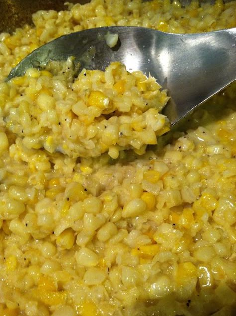 Recipes With Fresh Corn On The Cob, Fresh Cream Corn Recipe, Fresh Corn Off The Cob Recipes, Fresh Corn Off The Cob, Fresh Creamed Corn, Fresh Corn Recipes Ears, Fresh Fried Corn, Fresh Creamed Corn From The Cob, How To Make Cream Corn From Fresh Corn