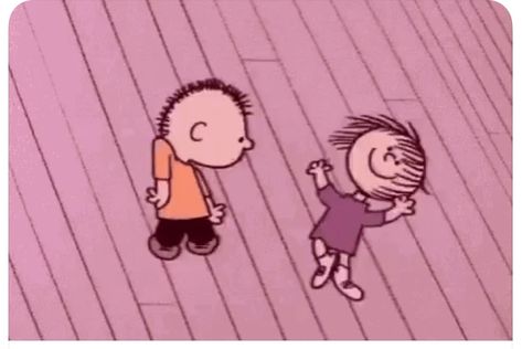 Whenever Jim and Pam dance,  I see this. Charlie Brown Dance, Peanuts Dance, Snoopy Dance, Dance Like No One Is Watching, Dancing Gif, Dance Like This, Charlie Brown Christmas, Cartoon Gifs, Happy Dance