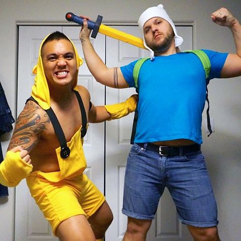 15 amazing LGBT+ couples Halloween costumes to inspire you • GCN Rick And Morty Costume, Gay Halloween Costumes, Gay Halloween, Couple Costume Ideas, Halloween Parejas, Couple Costume, Duo Halloween Costumes, Couples Halloween Outfits, Cute Couple Halloween Costumes