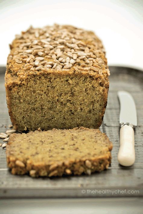 #GlutenFree #Vegan Quinoa Bread (whole uncooked quinoa, whole chia seeds, water, olive oil, baking soda, sea salt, and lemon juice). Thm Muffins, Quinoa Bread, Pain Sans Gluten, Gluten Free Recipes Bread, Gf Bread, Dairy Free Eggs, Vegan Bread, Baking Bread, Healthy Chef