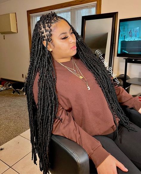 Bohemian Soft Locs, Soft Locs, Faux Locs Hairstyles, Natural Styles, Black Hairstyles, Locs Hairstyles, Faux Locs, Body Skin Care Routine, Add Ons