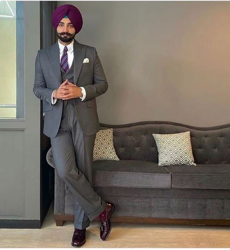 Grey Coat Pant For Men, Pagg Turban Colour, Punjabi Coat Pant With Turban, Pant Coat For Men Wedding Sardar, Coat Pent Men Suits, 3 Piece Suits Men, Wazir Patar, Pant Coat For Men, Coat Pant For Men Suits Wedding