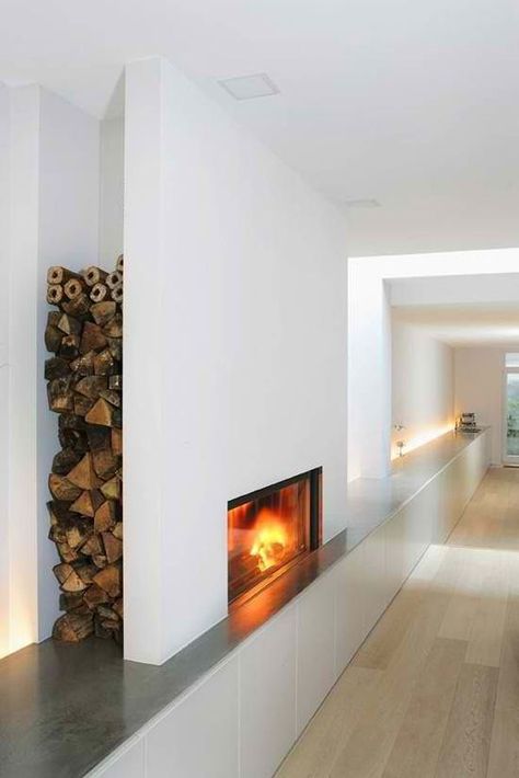 Design Camino, Design Interior Modern, Firewood Storage, Home Fireplace, Modern Fireplace, Wood Burner, Storage Design, Fireplace Mantle, Fireplace Design