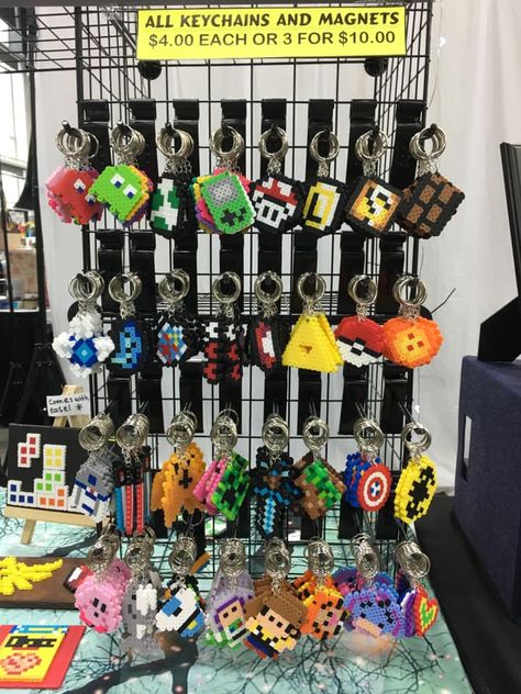 Hanging Perler Beads, How To Display Perler Bead Art, Perler Bead Display, Stranger Things Perler Bead Patterns, Perler Mobile, Pokemon Perler Bead Patterns, Hamma Beads Ideas, Easy Perler Bead Patterns, Pony Bead Crafts