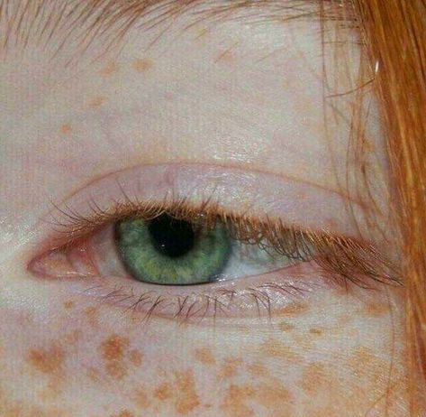 Rachel Elizabeth Dare, Green Eye, Lily Evans, Anne Shirley, Aesthetic Eyes, Anne Of Green, Pretty Eyes, About Hair, Art Reference Photos