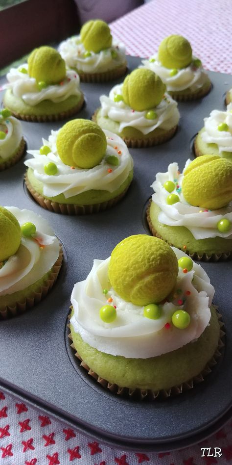 Tennis Theme Cupcakes, Tennis Ball Cupcakes, Tennis Cupcakes Ideas, Pickleball Cupcakes, Tennis Party Ideas, Tennis Cakes, Tennis Food, Tennis Themed Party, Tennis Cupcakes