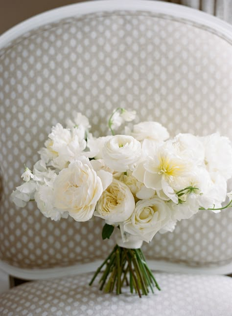 White Cloud Rose Bouquet, Romantic White Bouquet, Dainty White Bouquet, Ranunculus And Hydrangea Bouquet, Bridal Flowers Ivory, Bridal Bouquet With Ranunculus, Peony And Rose Bridal Bouquet, White Rose And Ranunculus Bouquet, White Flowers Bridal Bouquet