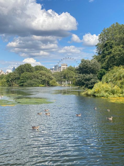 london st james park summer aesthetic london eye ducks river thames Summer In London Aesthetic, London Spring Aesthetic, Park Summer Aesthetic, London Aesthetic Summer, London Summer Aesthetic, St James Park London, Summer In England, England Summer, Park River