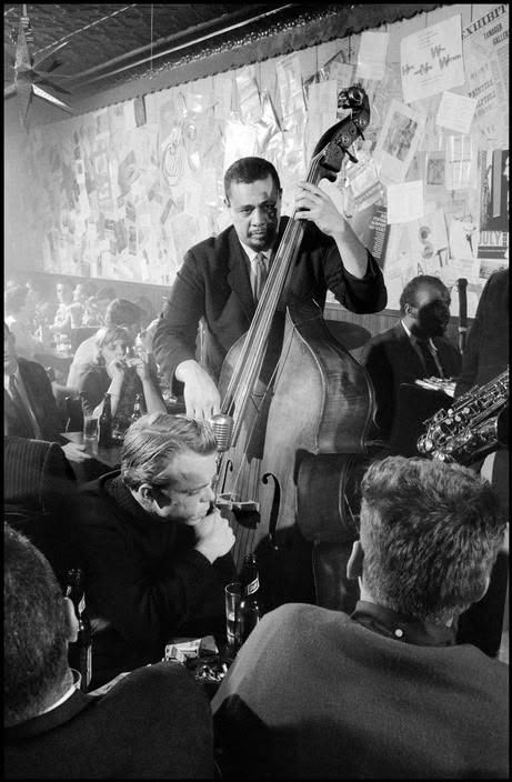 Dennis Stock, Francis Wolff, Cafe Nyc, Arte Jazz, Charles Mingus, Blues Musicians, Jazz Artists, Cool Jazz, Soul Jazz