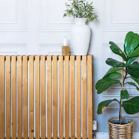 Slat Radiator Cover Diy, Cane Radiator Cover Diy, Wood Slat Radiator Cover, Scandi Radiator Cover, Hallway Ideas Radiator Cover, Wooden Radiator Cover, Modern Radiator Cover Ideas, Wood Radiator Covers, Radiator Cover Ideas Bedroom