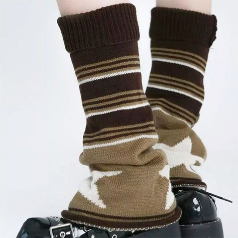 Star Striped Leg Warmers - Brown Leg Warmers With Converse, Dream Dresser, Y2k Socks, Swaggy Clothes, Brown Leg Warmers, Socks Y2k, Striped Leg Warmers, Aesthetic Socks, Funky Accessories