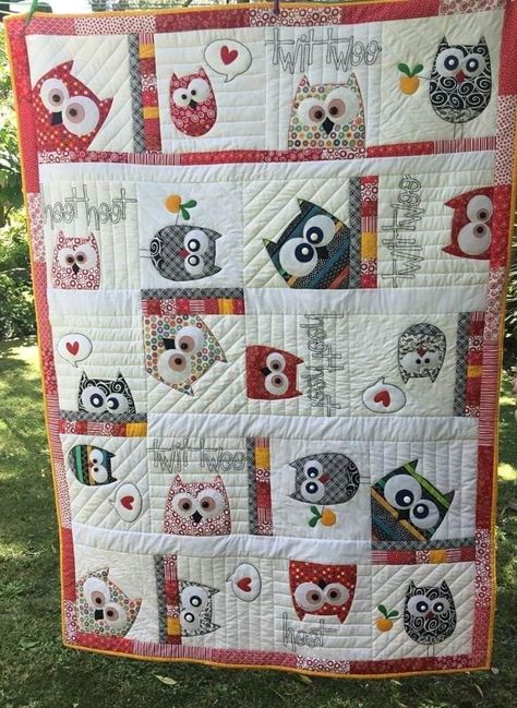 Owl Quilts Ideas, Applique Baby Quilts Patterns, Bird Quilt Patterns, Owl Quilt Block, Owl Patchwork, Owl Quilt Pattern, Owl Baby Quilts, Farm Quilt Patterns, Education Tattoos