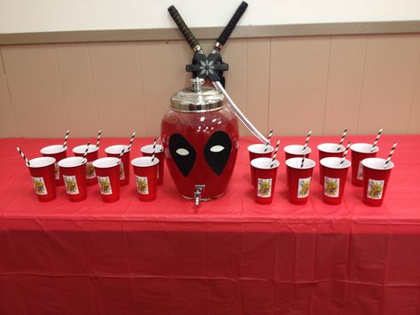 Deadpool punch bowl Deadpool Theme, Deadpool Party, Deadpool Birthday, Marvel Party, Pool Birthday, 9th Birthday Parties, 2nd Birthday Invitations, Superhero Birthday Party, Superhero Birthday