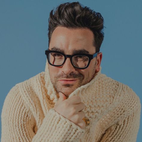 Dan Levy, Daniel Levy, Catherine O'hara, Schitts Creek, Very Cold, Man Crush, Celebrity Crush, Mtv, Actors & Actresses