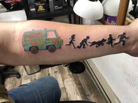 This is something I combined from one tattoo and just picture of the mystery machine Tattoo Ideas From Movies, Mystery Machine Tattoo, Scooby Doo Tattoo Ideas, 90s Tattoo Ideas, Movie Inspired Tattoos, Scooby Doo Tattoo, Cartoon Tattoo Ideas, 90s Tattoos, Homemade Tattoos