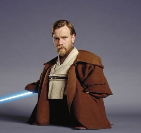 Obi Wan Reaction Pic, Original Star Wars Characters, Star Wars Funny Faces, Star Wars Pfp Funny, Star Wars Funny Pictures, Obi Wan Pfp, Obi Wan Funny, Cursed Star Wars Images, Cursed Star Wars