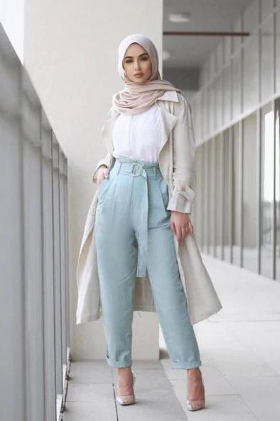 Modern Islamic Clothing Spotlight: Modest Work Clothes | INNERMOD Hijab Summer Outfits, Hijab Summer, Hijabista Fashion, Stile Hijab, Modern Hijab Fashion, Modest Fashion Hijab, Hijab Style Casual, Chique Outfits, Mode Abaya