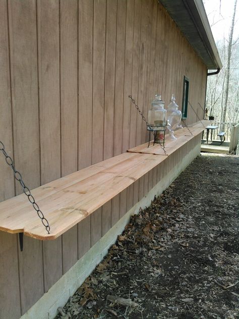 DIY outdoor buffet and beverage counter made with cedar fence boards Diy Outdoor Counter, Fence Table, Cedar Fence Boards, Outdoor Buffet, Outdoor Counter, Fence Plants, Outdoor Kitchen Countertops, Wood Countertop, Kitchen Garage