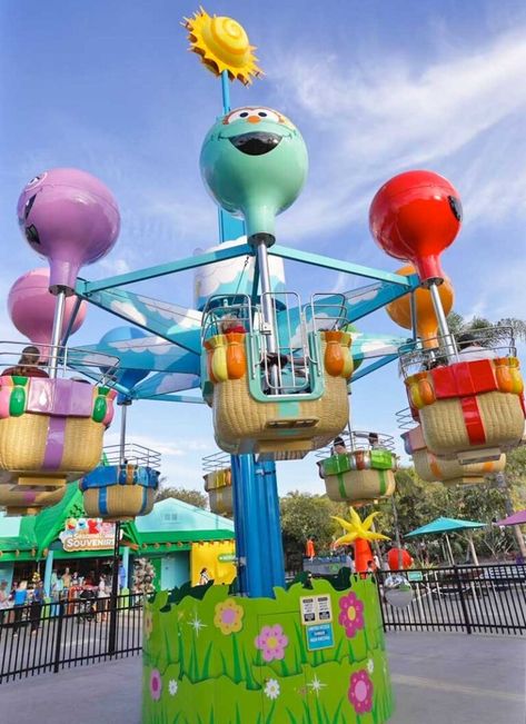 Sesame Place San Diego, Sesame Place, Water Rides, Elmo And Friends, Seaworld San Diego, Halloween Spooktacular, Amusement Park Rides, 2025 Vision, 6th Birthday