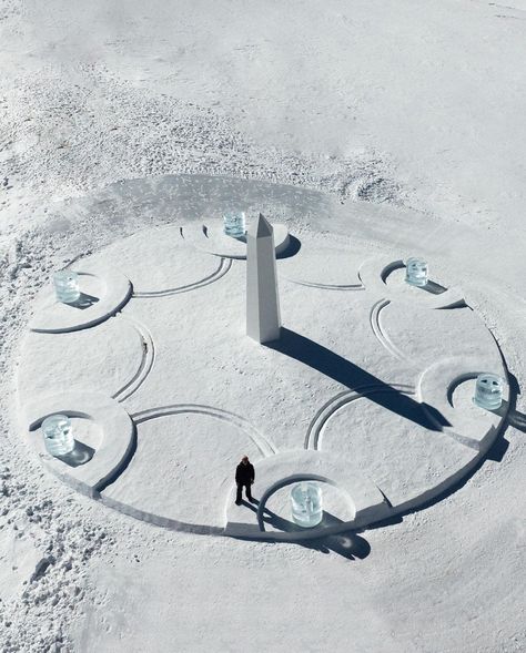 Sci Fy, Moon Pool, Installation Street Art, Daniel Arsham, Eco Packaging, Zermatt, Snow And Ice, Land Art, 3d Art