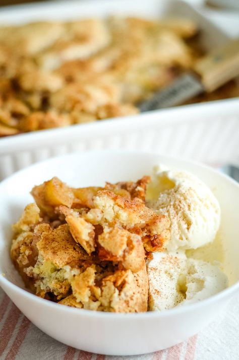 Gluten Free Apple Dumplings, Apple Cobbler Gluten Free, Gluten Free Apple Desserts, Granny Smith Apple Recipes, Healthy Apple Cobbler, Gluten Free Apple Cobbler, Granny Smith Apples Recipes, Granny Smith Apple Pie, Gluten Free Cobbler