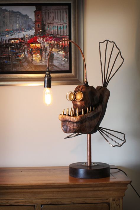 Cool Lamp Ideas, Anglerfish Craft, Fish Interior Design, Angler Fish Light, Fish Furniture, Fish Lights, Fish Lamps, Lamp Sculpture, Sculpture Lamp