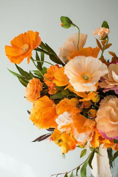 Paper Bouquet, Paper Floral, Pretty Plants, Arte Floral, Beautiful Blooms, Orange Flowers, Plant Life, Love Flowers, Pretty Flowers